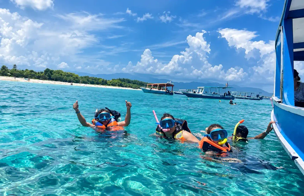 Snorkeling experience around Gili Trawangan